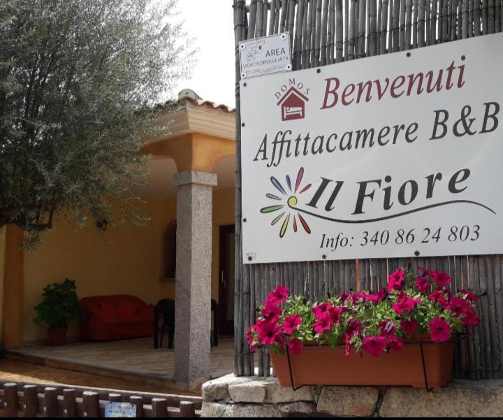 Affittacamere Il Fiore โปซาดา ภายนอก รูปภาพ